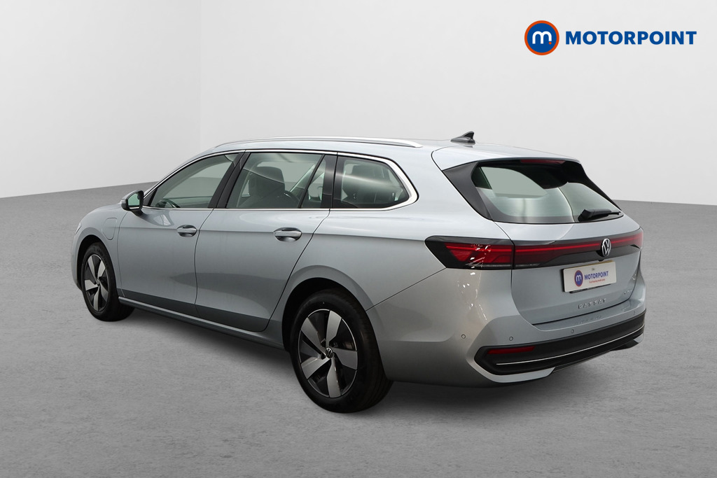 Volkswagen Passat Life Automatic Petrol Plug-In Hybrid Estate - Stock Number (1578112) - Passenger side rear corner