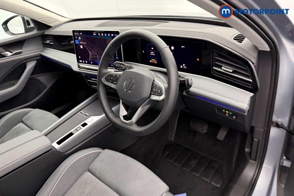 Volkswagen Passat Life Automatic Petrol Plug-In Hybrid Estate - Stock Number (1578115) - 15th supplementary image