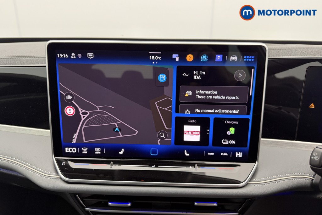 Volkswagen Passat Life Automatic Petrol Plug-In Hybrid Estate - Stock Number (1578115) - 21st supplementary image