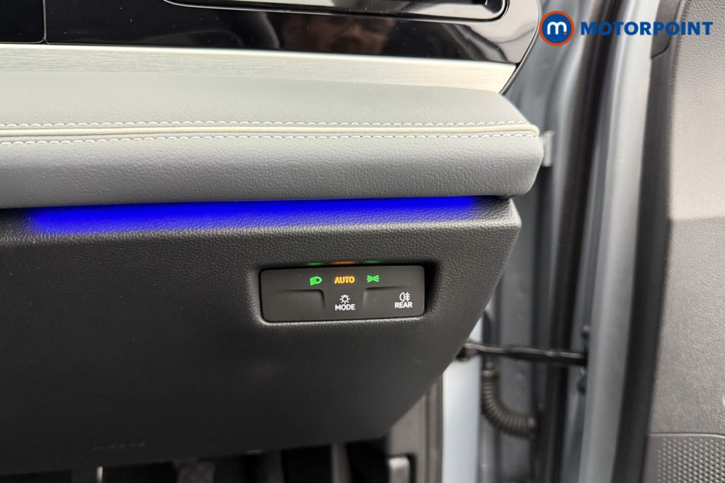 Volkswagen Passat Life Automatic Petrol Plug-In Hybrid Estate - Stock Number (1578115) - 25th supplementary image