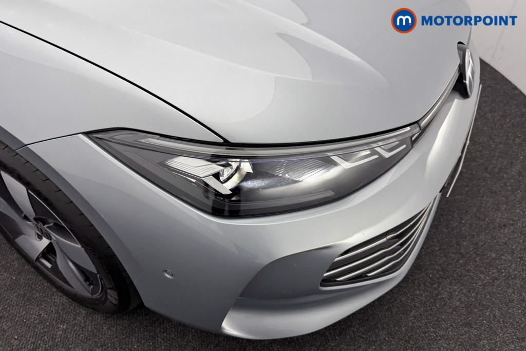 Volkswagen Passat Life Automatic Petrol Plug-In Hybrid Estate - Stock Number (1578115) - 38th supplementary image