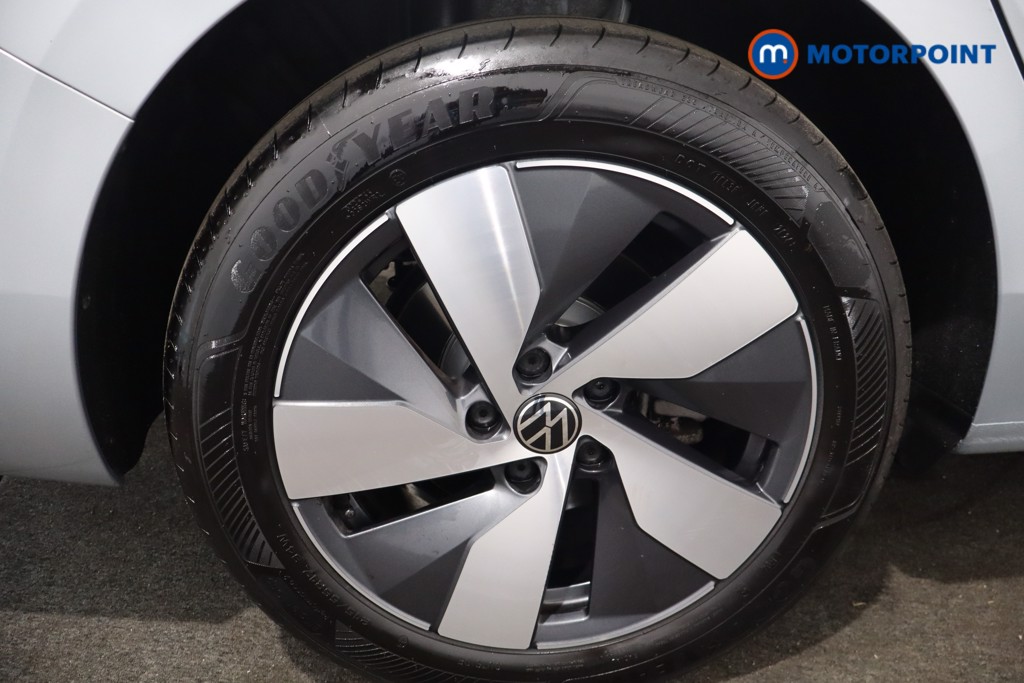 Volkswagen Passat Life Automatic Petrol Plug-In Hybrid Estate - Stock Number (1578125) - 9th supplementary image