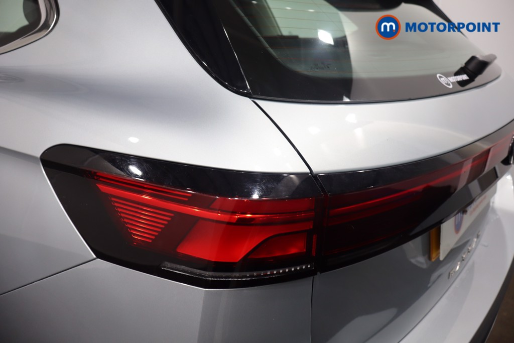 Volkswagen Passat Life Automatic Petrol Plug-In Hybrid Estate - Stock Number (1578125) - 33rd supplementary image