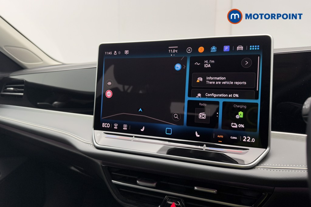 Volkswagen Passat Life Automatic Petrol Plug-In Hybrid Estate - Stock Number (1578127) - 11th supplementary image
