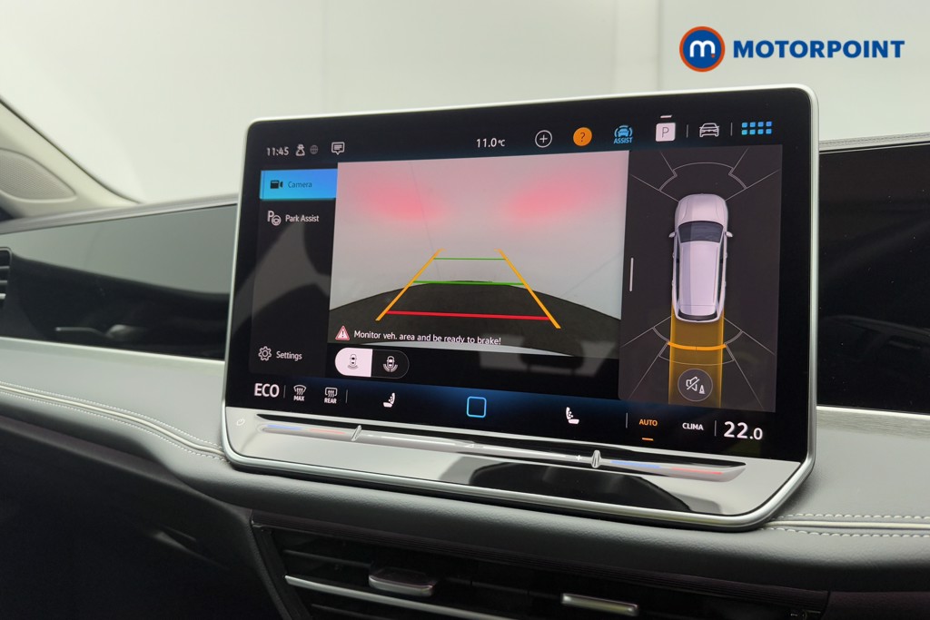 Volkswagen Passat Life Automatic Petrol Plug-In Hybrid Estate - Stock Number (1578127) - 13th supplementary image