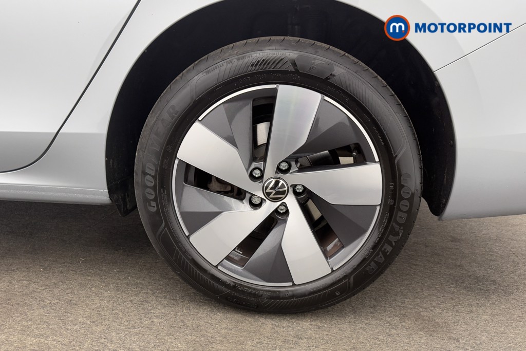 Volkswagen Passat Life Automatic Petrol Plug-In Hybrid Estate - Stock Number (1578127) - 25th supplementary image