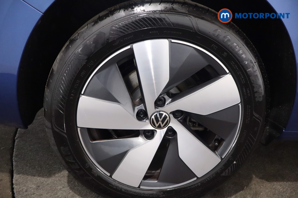 Volkswagen Passat Life Automatic Petrol Plug-In Hybrid Estate - Stock Number (1578139) - 9th supplementary image