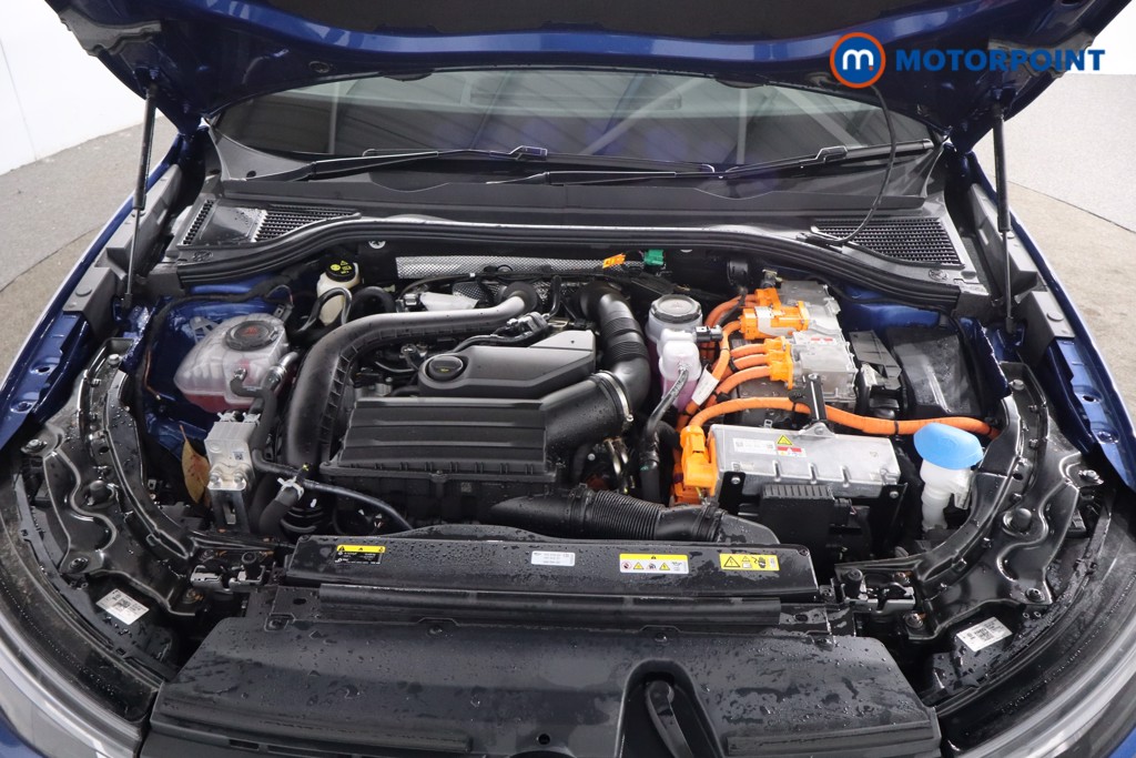 Volkswagen Passat Life Automatic Petrol Plug-In Hybrid Estate - Stock Number (1578139) - 32nd supplementary image