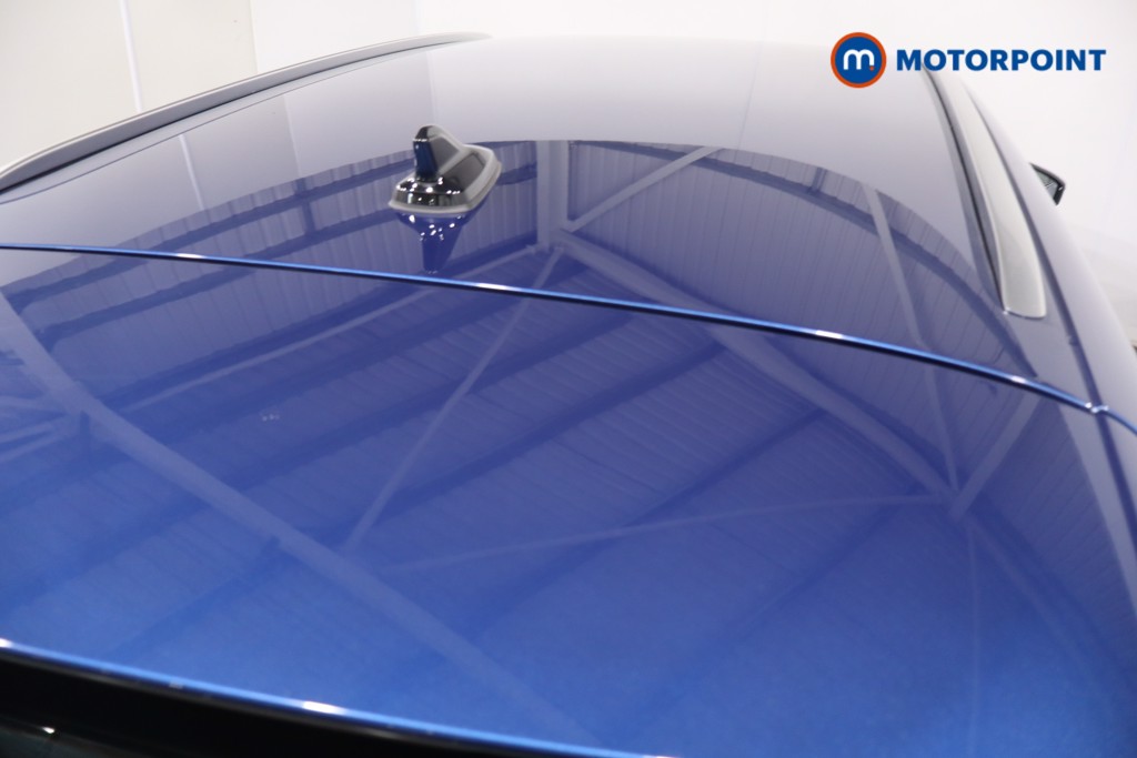 Volkswagen Passat Life Automatic Petrol Plug-In Hybrid Estate - Stock Number (1578139) - 33rd supplementary image
