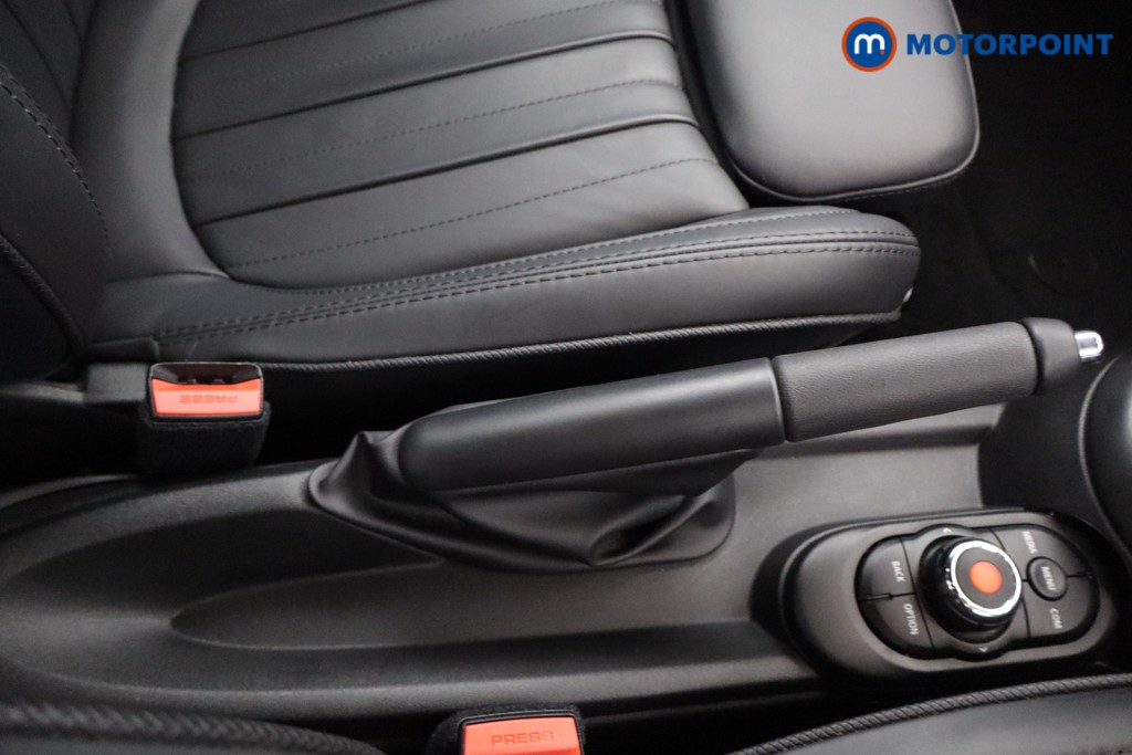 Mini Hatchback Cooper Exclusive Automatic Petrol Hatchback - Stock Number (1578246) - 7th supplementary image