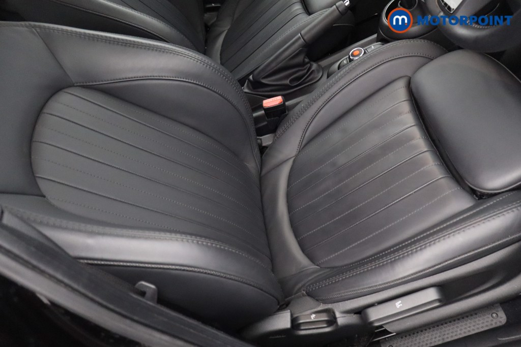 Mini Hatchback Cooper Exclusive Automatic Petrol Hatchback - Stock Number (1578246) - 15th supplementary image