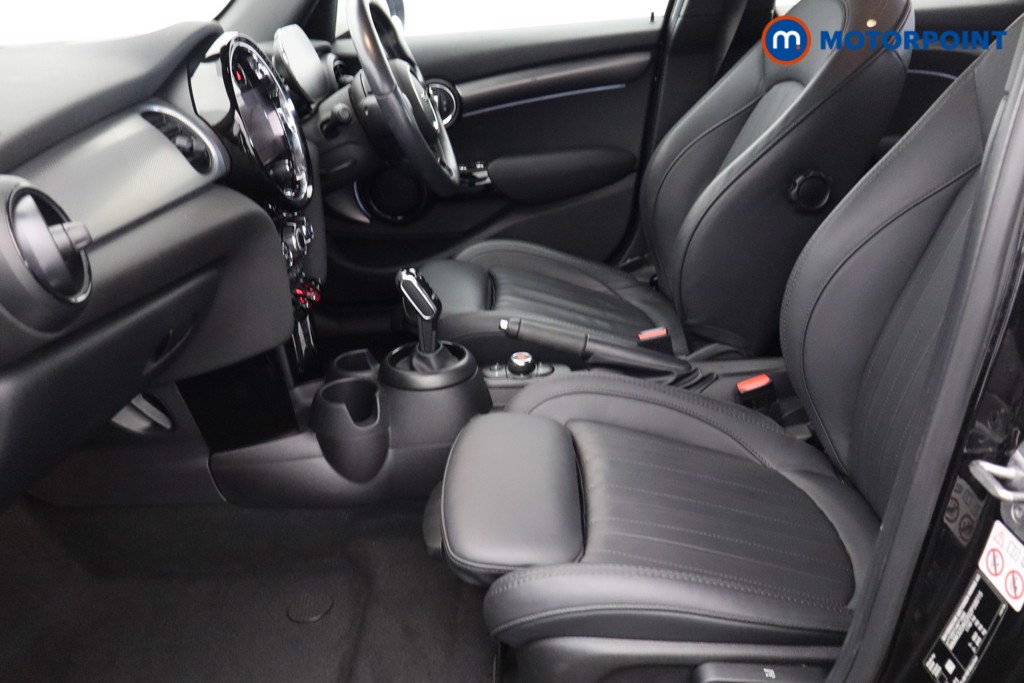 Mini Hatchback Cooper Exclusive Automatic Petrol Hatchback - Stock Number (1578246) - 22nd supplementary image