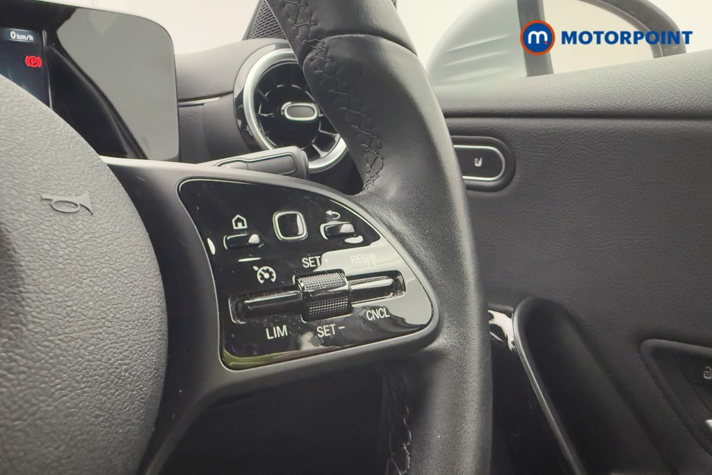 Mercedes-Benz A Class SE Automatic Diesel Hatchback - Stock Number (1578266) - 8th supplementary image