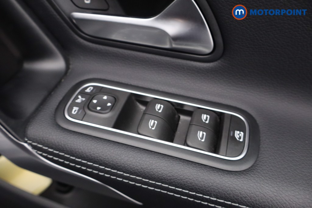 Mercedes-Benz CLA Amg Line Automatic Petrol Coupe - Stock Number (1578267) - 19th supplementary image