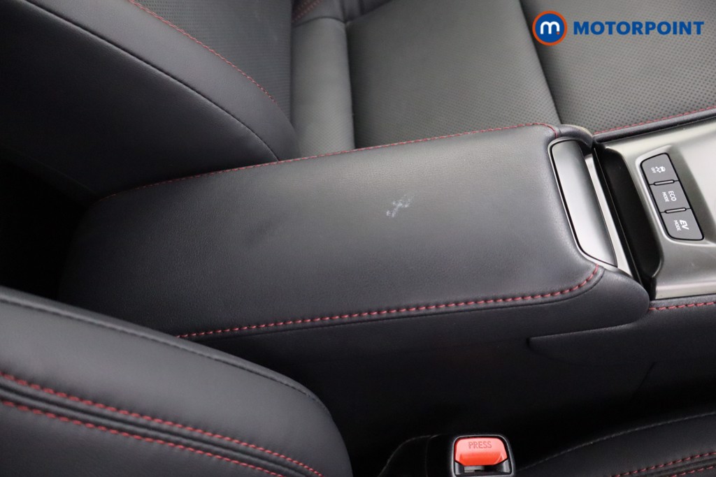 Lexus LBX Premium Plus Automatic Petrol-Electric Hybrid SUV - Stock Number (1578287) - 7th supplementary image