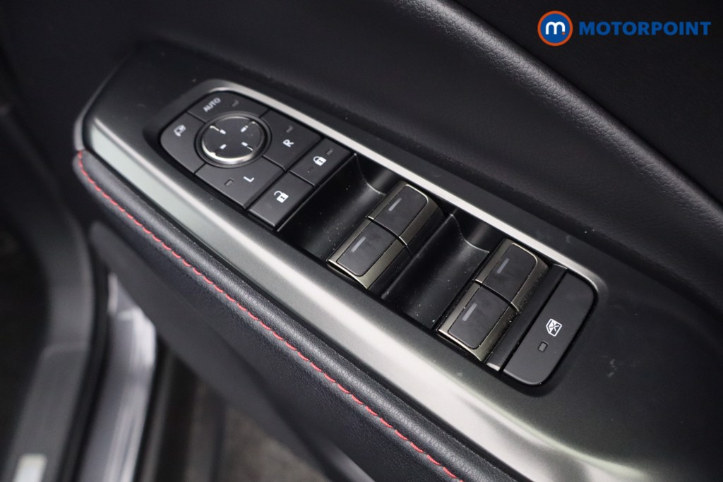 Lexus LBX Premium Plus Automatic Petrol-Electric Hybrid SUV - Stock Number (1578287) - 17th supplementary image