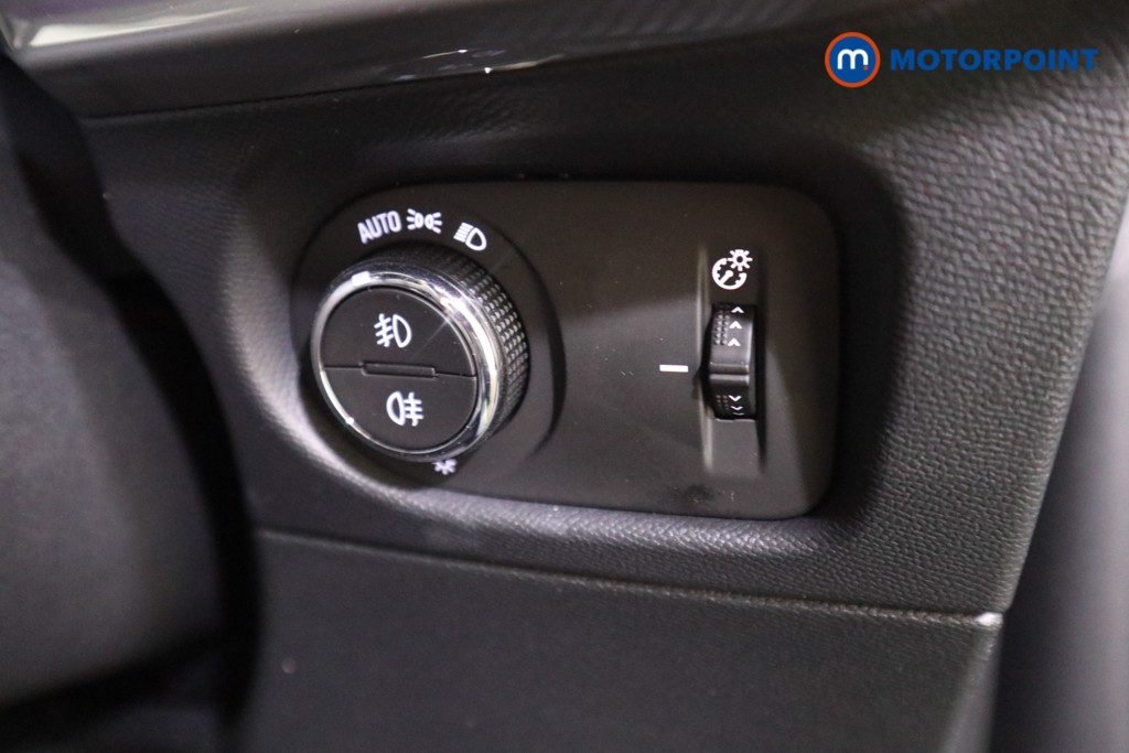 Vauxhall Mokka Ultimate Automatic Electric SUV - Stock Number (1578441) - 9th supplementary image