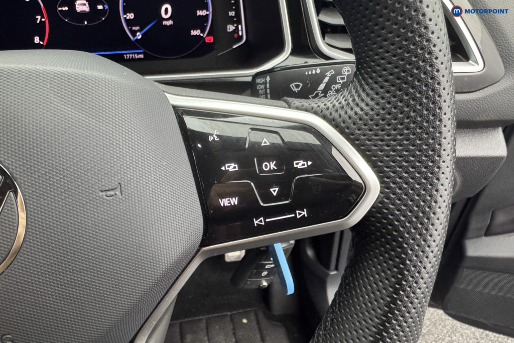 Volkswagen T-Roc R-Line Manual Petrol SUV - Stock Number (1578508) - 13th supplementary image