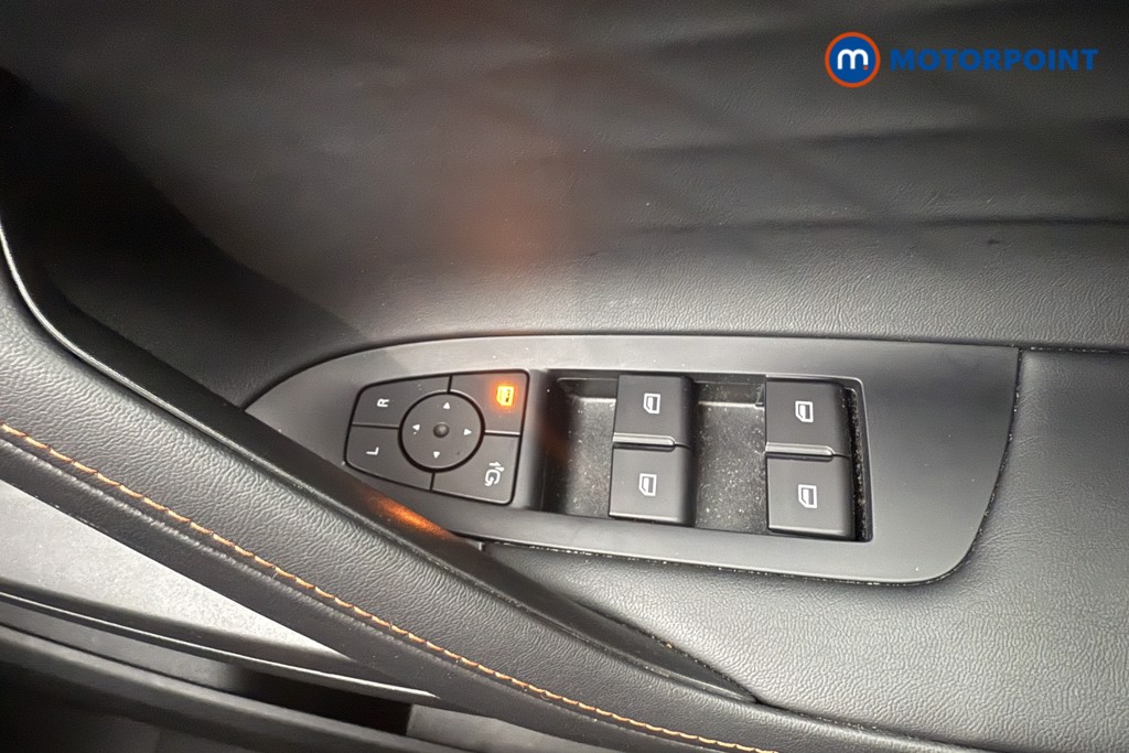 Mg Motor Uk HS Trophy Manual Petrol SUV - Stock Number (1578645) - 15th supplementary image