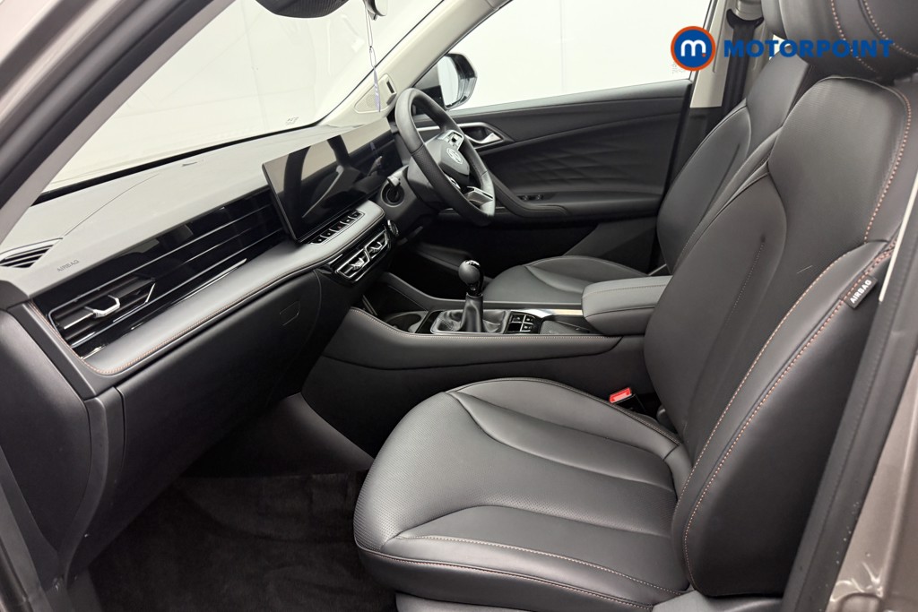 Mg Motor Uk HS Trophy Manual Petrol SUV - Stock Number (1578645) - 1st supplementary image