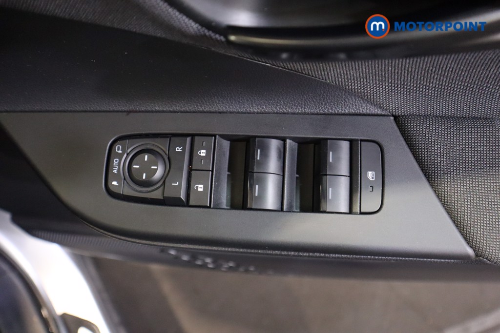Toyota C-Hr Icon Automatic Petrol-Electric Hybrid SUV - Stock Number (1578782) - 12th supplementary image