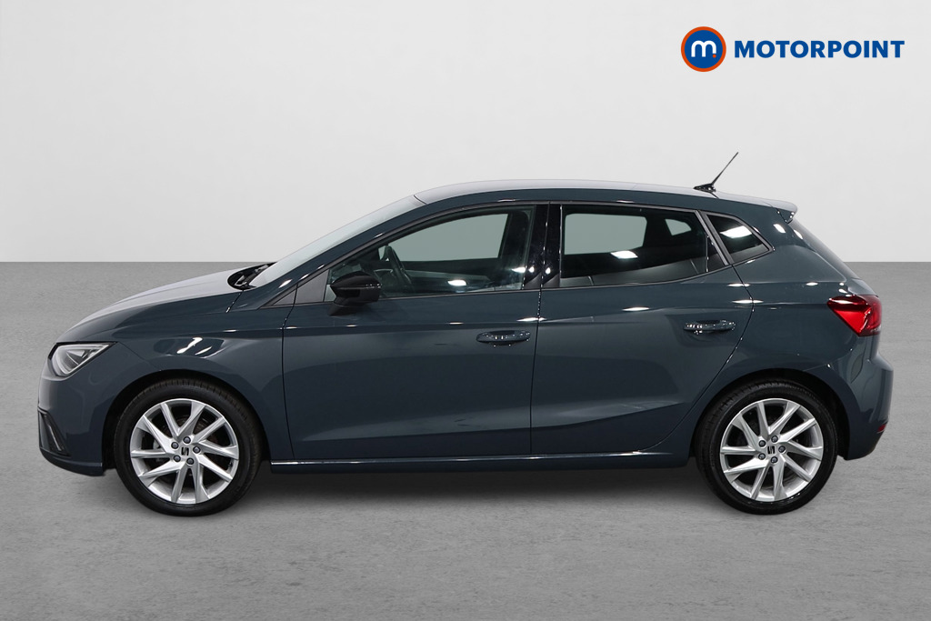 Seat Ibiza FR Manual Petrol Hatchback - Stock Number (1578805) - Passenger side