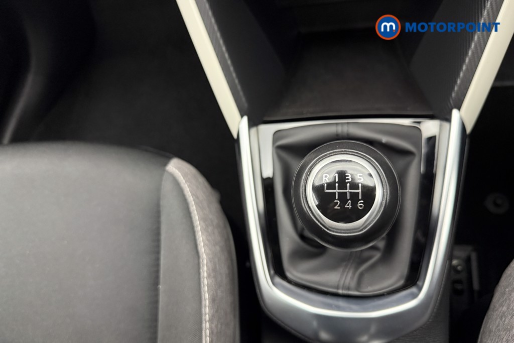 Mazda 2 Exclusive-Line Manual Petrol-Electric Hybrid Hatchback - Stock Number (1578832) - 9th supplementary image