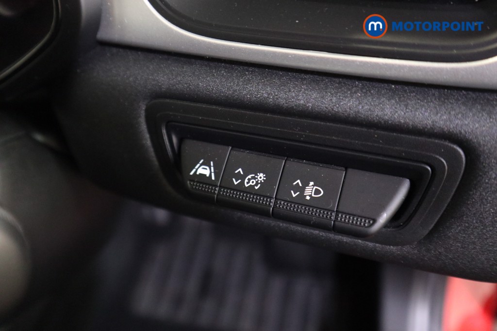 Renault Captur Evolution Manual Petrol-Electric Hybrid SUV - Stock Number (1578867) - 9th supplementary image