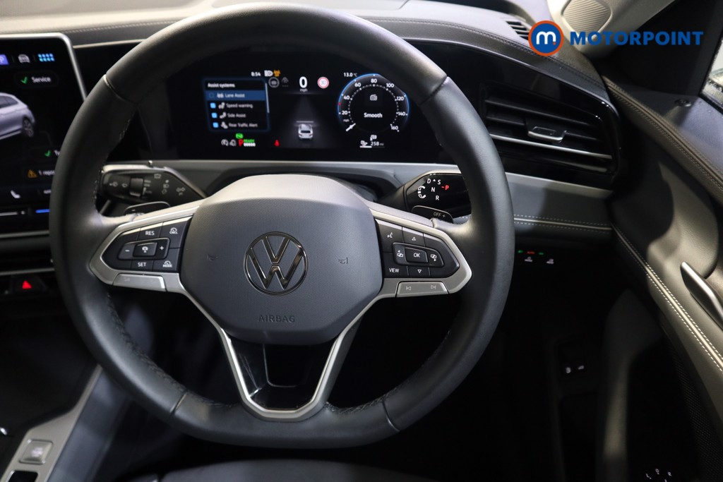 Volkswagen Passat Life Automatic Petrol Plug-In Hybrid Estate - Stock Number (1578939) - 2nd supplementary image