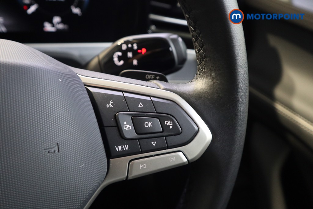 Volkswagen Passat Life Automatic Petrol Plug-In Hybrid Estate - Stock Number (1578940) - 4th supplementary image