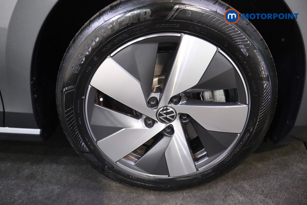 Volkswagen Passat Life Automatic Petrol Plug-In Hybrid Estate - Stock Number (1578940) - 18th supplementary image