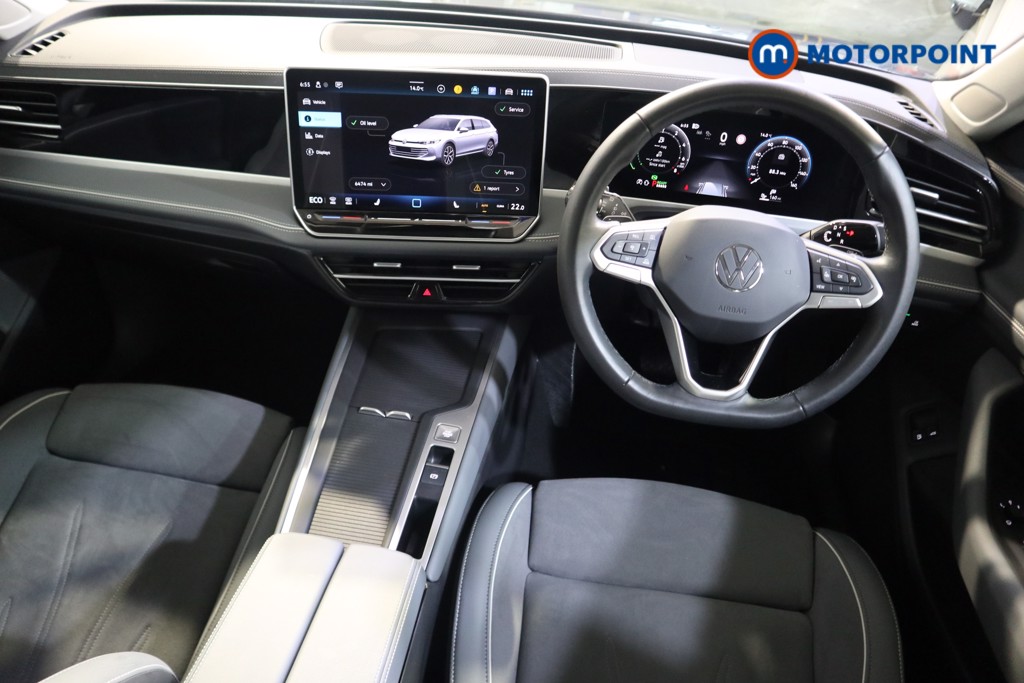 Volkswagen Passat Life Automatic Petrol Plug-In Hybrid Estate - Stock Number (1578940) - 1st supplementary image