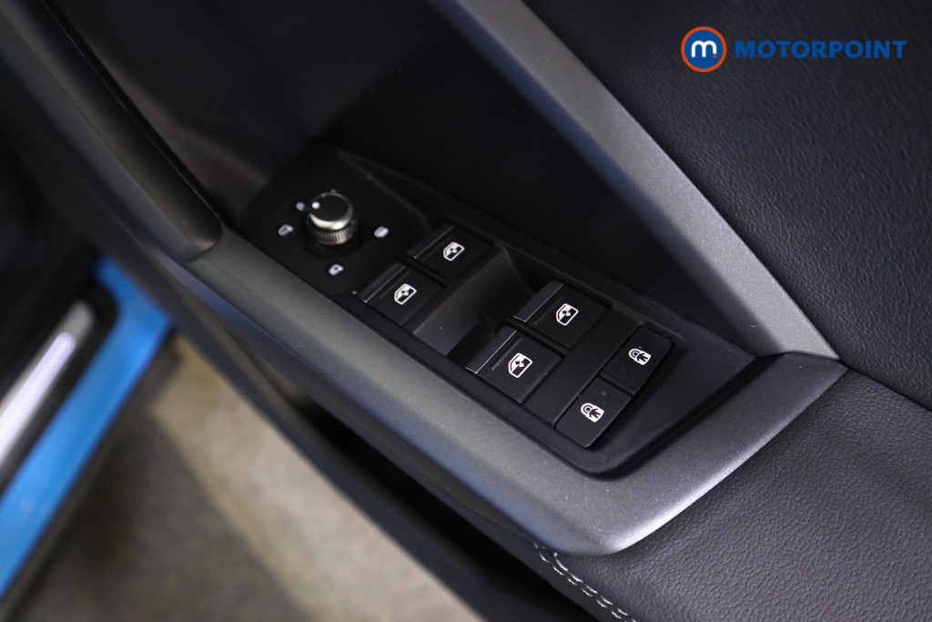 Audi Q3 S Line Manual Diesel SUV - Stock Number (1578942) - 12th supplementary image
