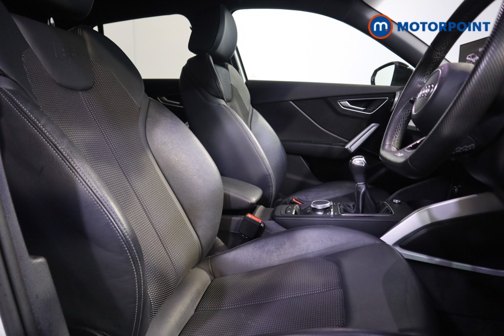 Audi Q2 Black Edition Manual Petrol SUV - Stock Number (1579081) - 13th supplementary image
