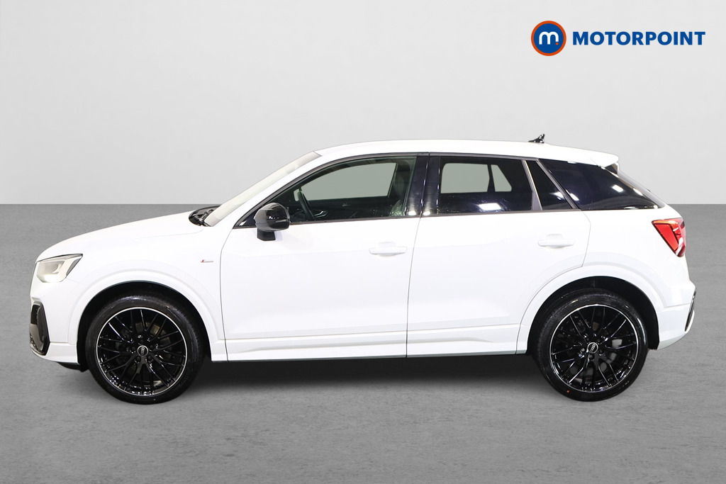 Audi Q2 Black Edition Manual Petrol SUV - Stock Number (1579081) - Passenger side