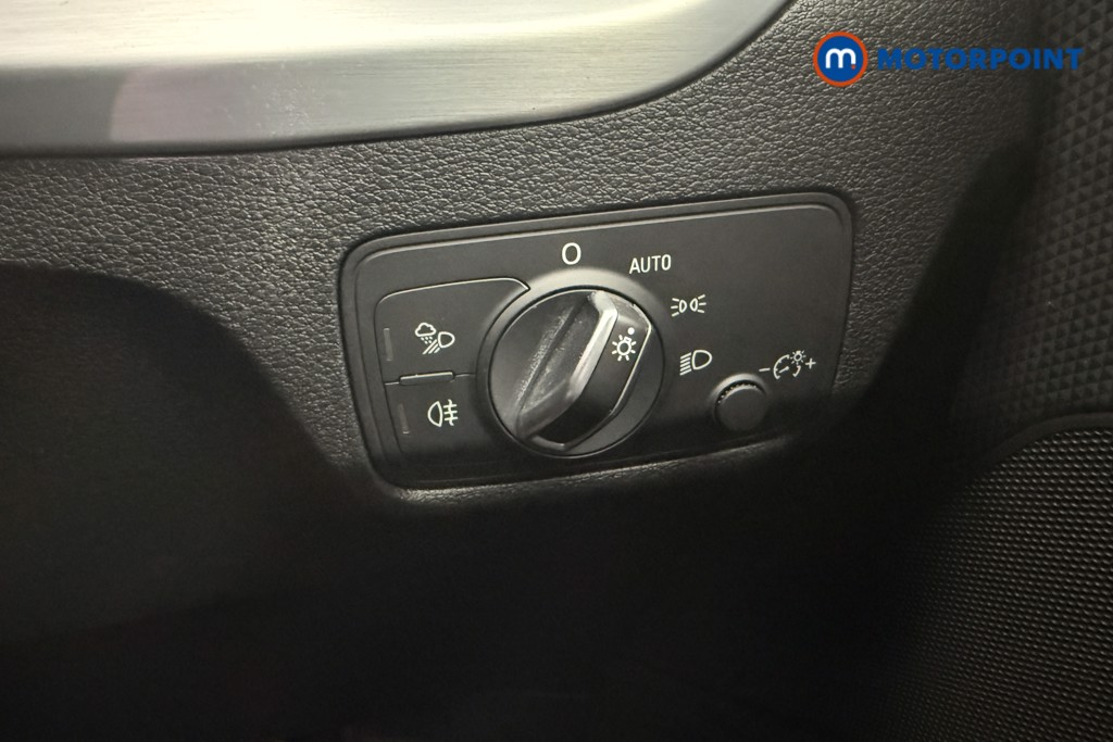 Audi Q2 S Line Manual Petrol SUV - Stock Number (1579113) - 12th supplementary image