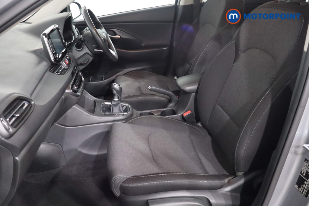 Hyundai I30 Se Connect Manual Petrol Hatchback - Stock Number (1579114) - 4th supplementary image