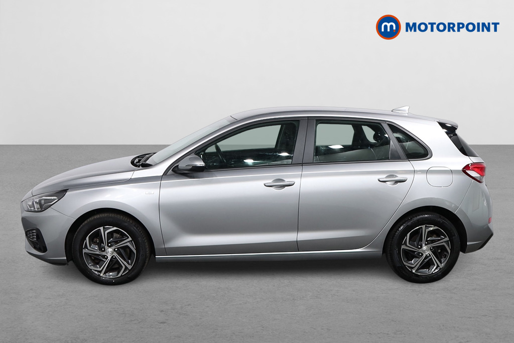 Hyundai I30 Se Connect Manual Petrol Hatchback - Stock Number (1579114) - Passenger side