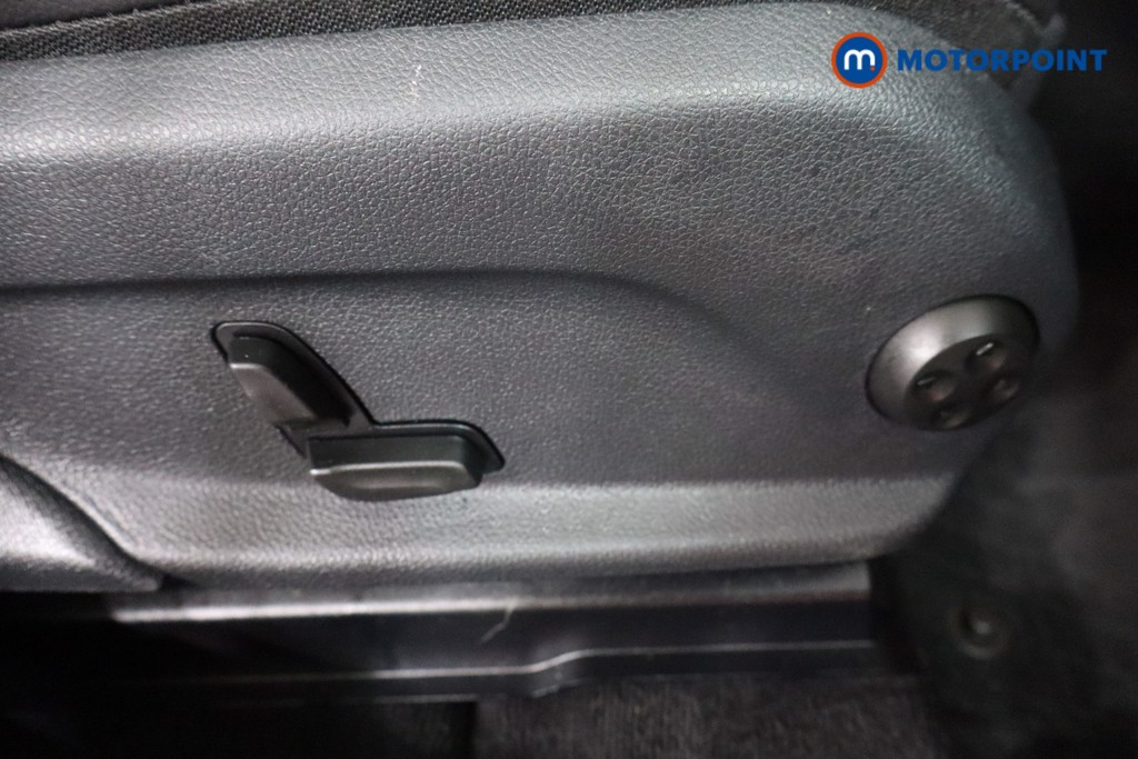 Mercedes-Benz GLC Amg Line Automatic Diesel SUV - Stock Number (1579268) - 21st supplementary image