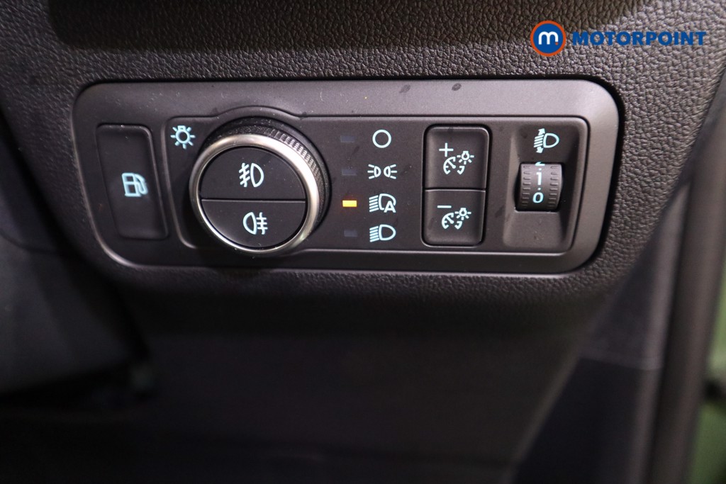 Ford Kuga Titanium Automatic Petrol Plug-In Hybrid SUV - Stock Number (1579352) - 9th supplementary image