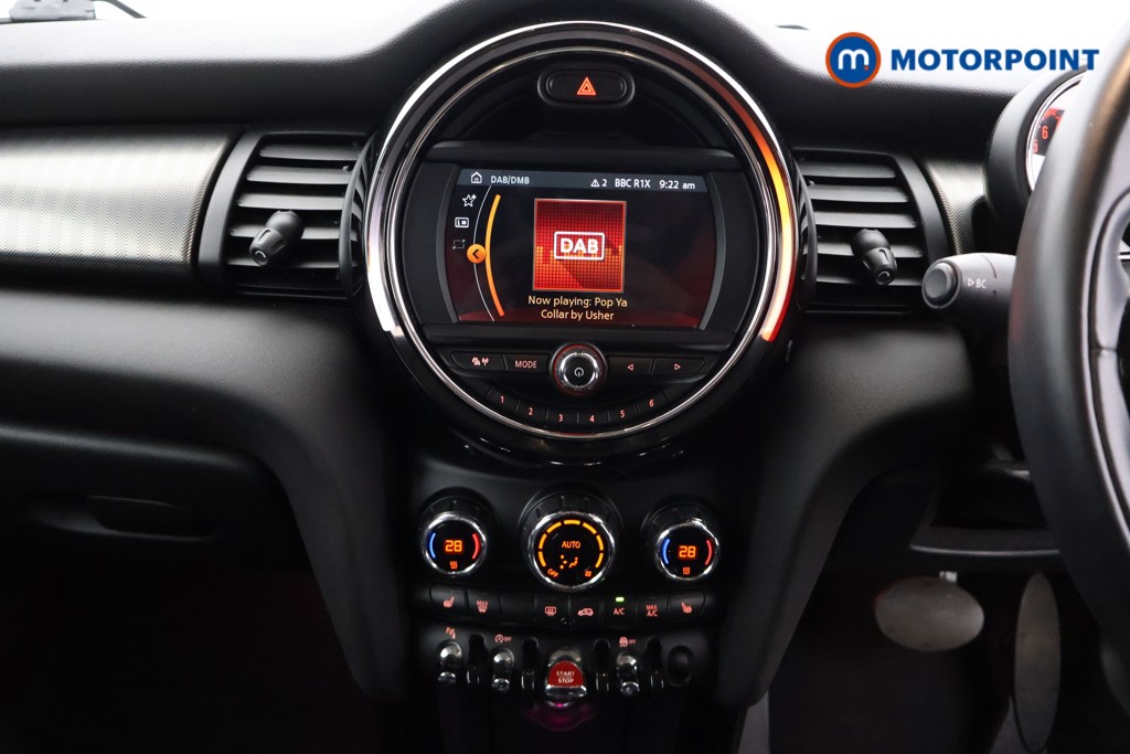 Mini Hatchback Cooper Exclusive Automatic Petrol Hatchback - Stock Number (1579677) - 5th supplementary image