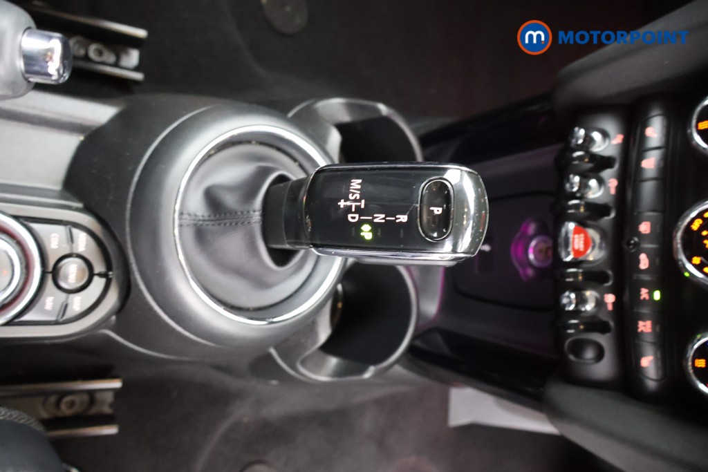 Mini Hatchback Cooper Exclusive Automatic Petrol Hatchback - Stock Number (1579677) - 6th supplementary image