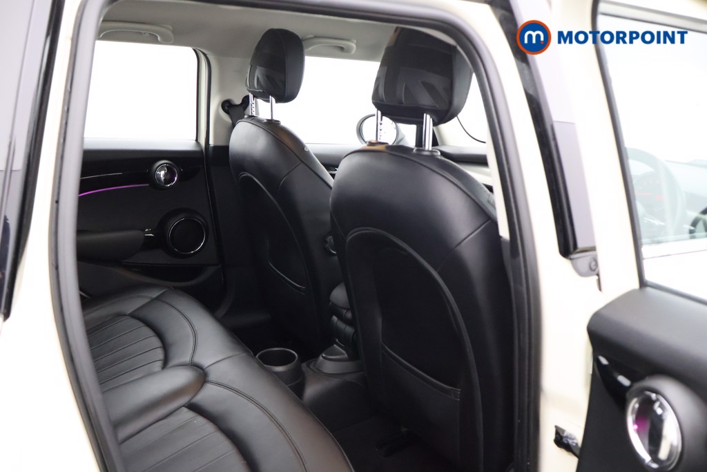 Mini Hatchback Cooper Exclusive Automatic Petrol Hatchback - Stock Number (1579677) - 13th supplementary image