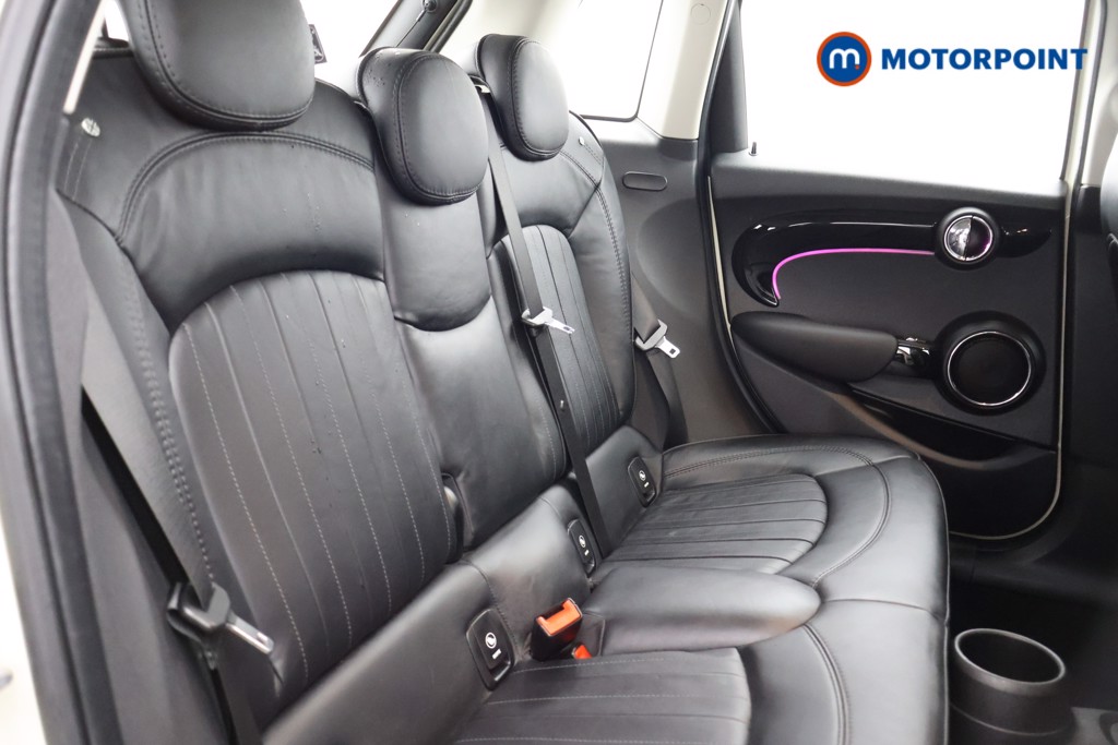 Mini Hatchback Cooper Exclusive Automatic Petrol Hatchback - Stock Number (1579677) - 14th supplementary image
