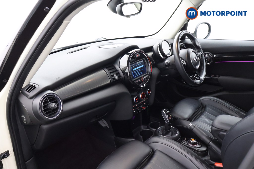 Mini Hatchback Cooper Exclusive Automatic Petrol Hatchback - Stock Number (1579677) - 18th supplementary image