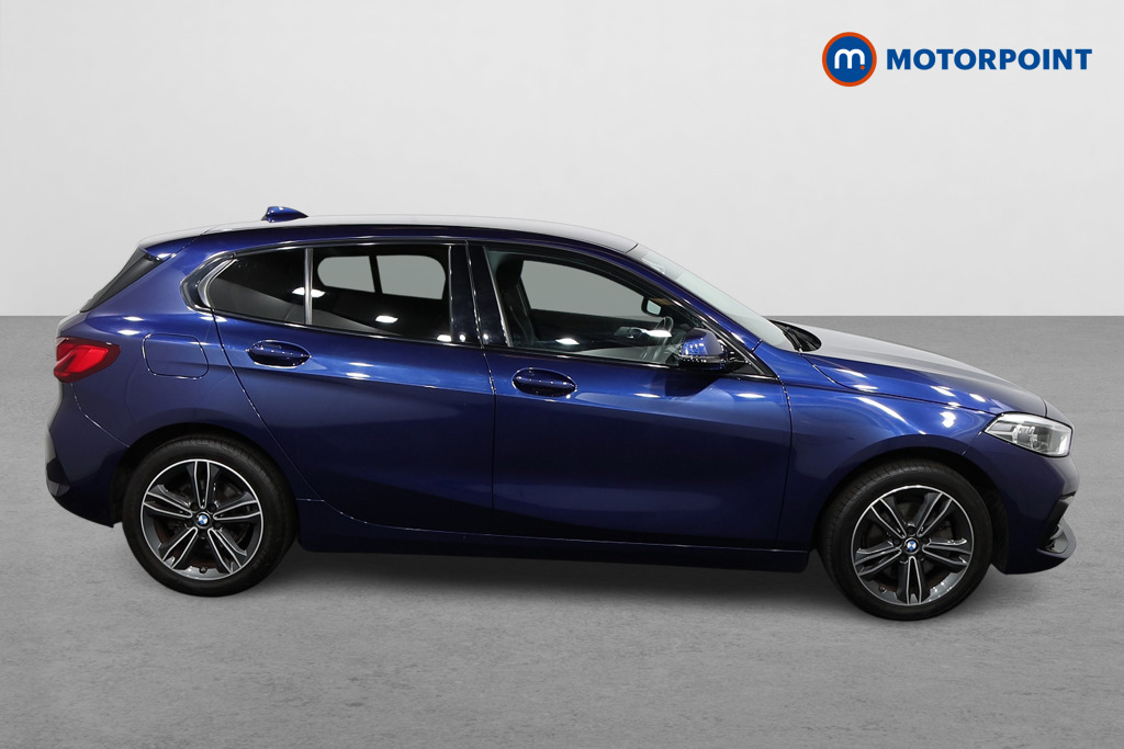 BMW 1 Series Sport Manual Petrol Hatchback - Stock Number (1579717) - Drivers side