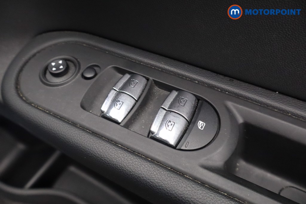 Mini Countryman Cooper Classic Manual Petrol SUV - Stock Number (1579738) - 17th supplementary image