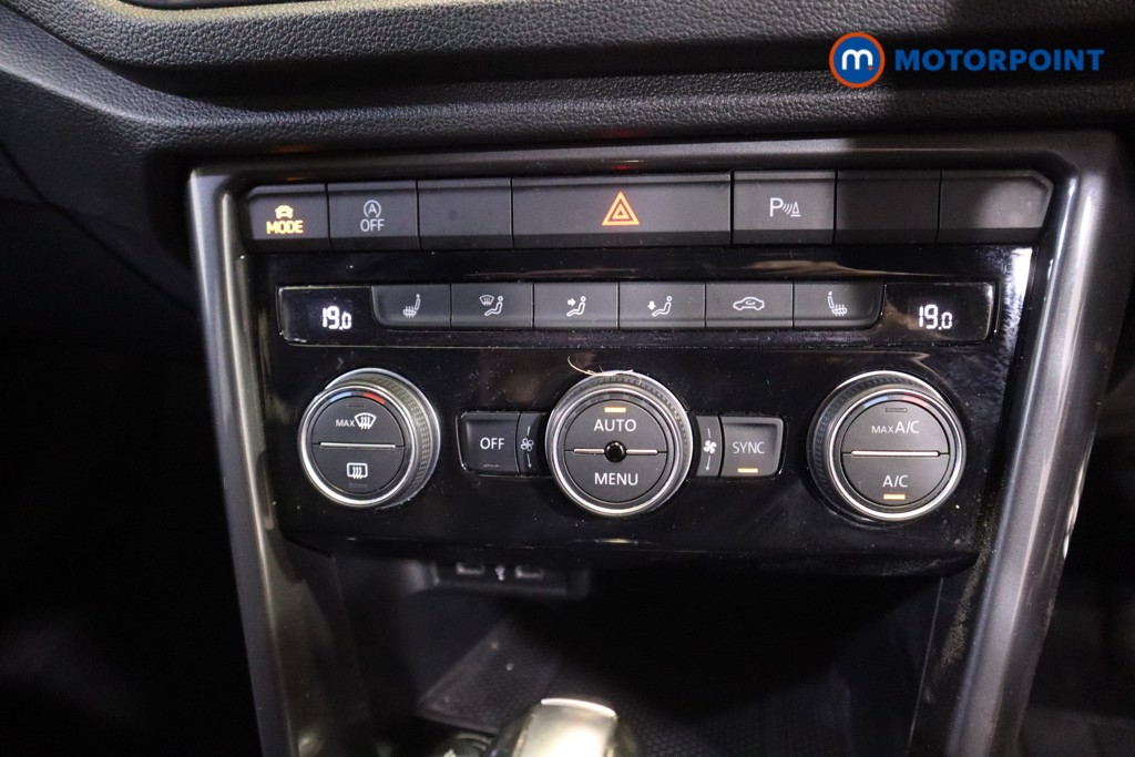 Volkswagen T-Roc R-Line Automatic Petrol SUV - Stock Number (1579766) - 6th supplementary image