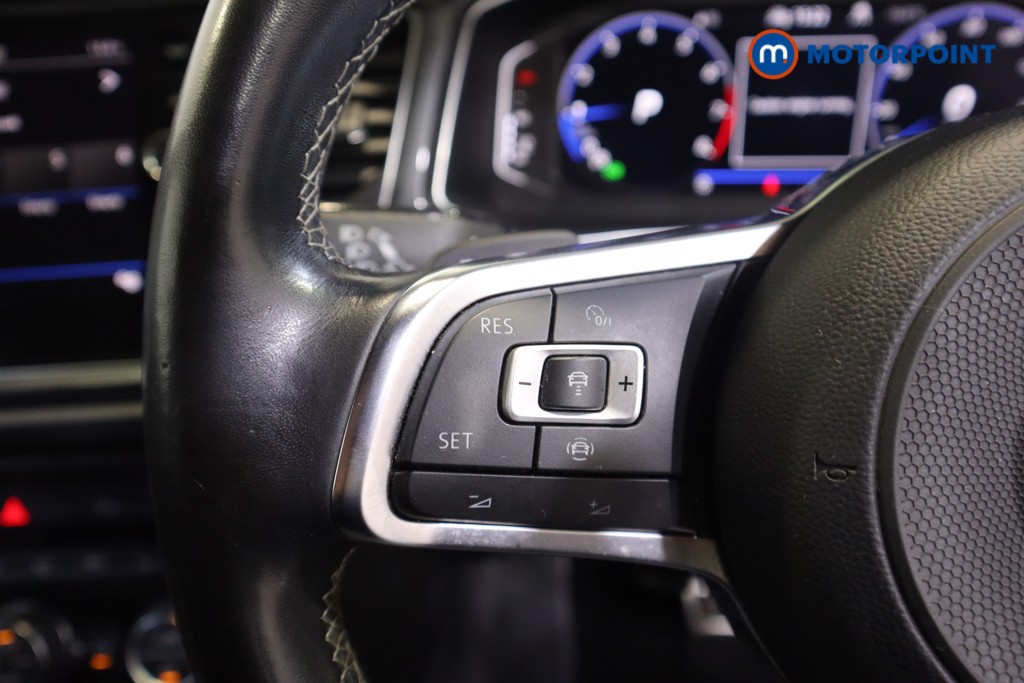 Volkswagen T-Roc R-Line Automatic Petrol SUV - Stock Number (1579766) - 8th supplementary image
