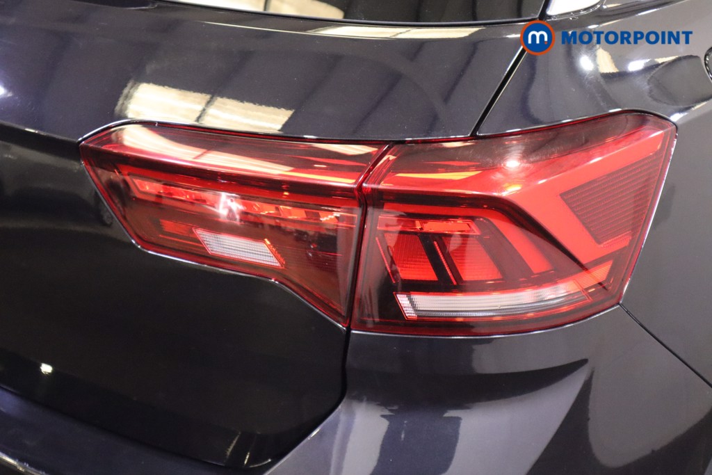 Volkswagen T-Roc R-Line Automatic Petrol SUV - Stock Number (1579766) - 25th supplementary image